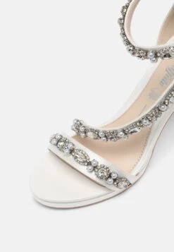 Buffalo Anna - Sandals - Ivory -Fashion Shoe Store 02887d8f10664b739b670737e3ab0049