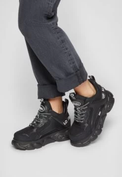 Buffalo Chai - Trainers - Black 12 Buffalo Chai - Trainers - Black -Fashion Shoe Store 0bff442b562f49b79fda62a2c0683502