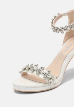 Buffalo Pia - Sandals - Ivory -Fashion Shoe Store 1d7d656c371646f6910d5316d7603297