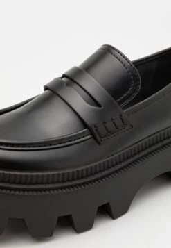 Buffalo Flora Loafer- Slip-Ons - Black -Fashion Shoe Store 4f588e68f2564624b57b2dafb3ecfdbf