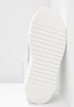 Buffalo High-Top Trainers - High-Top Trainers -Fashion Shoe Store 531eefa9521e45ecbb7ac4ed148c1541