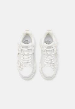 Buffalo Corin Dove - Trainers - White -Fashion Shoe Store 53ecdd1481774f208652bc9a6f9c7706