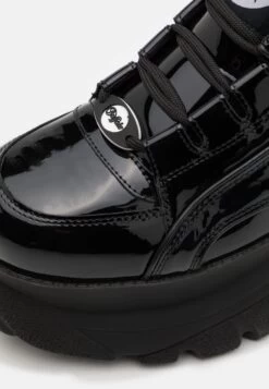 Buffalo Trainers - Black -Fashion Shoe Store 6027cb2d39ae4d189b586f294364bfb1