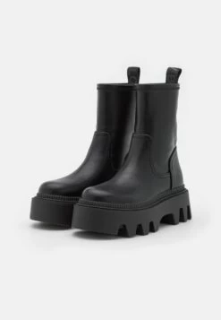 Buffalo Flora Sockboot - Platform Ankle Boots - Black -Fashion Shoe Store 6a7864ce518648c8b00e08ac37fb8139