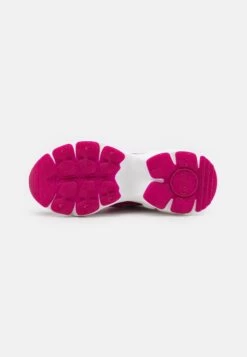 Buffalo Binary - Trainers - Hot Pink -Fashion Shoe Store 7c3cc3922e004b95bb28633f3bfb5ff3