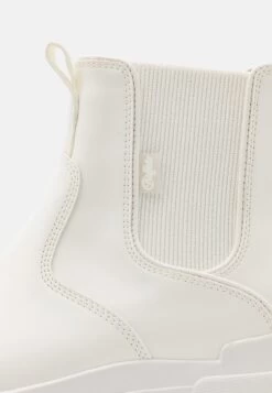 Buffalo Aspha Chelsea Men - Classic Ankle Boots - White -Fashion Shoe Store 7f0cd8ea920341069a842b1f9913fcad