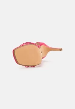 Buffalo Blair Cage Vegan - High Heeled Sandals - Berry -Fashion Shoe Store 82bfdedbb56d4aad802f23e05b587223