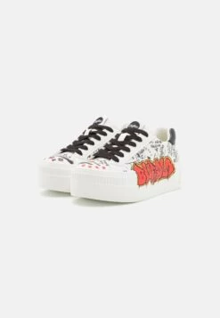 Buffalo Paired Graffiti - Trainers - White/Black -Fashion Shoe Store 82f50c8b1199408489d8b0a3586ee868