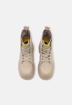 Buffalo Vegan Aspha - Lace-Up Ankle Boots - Cream -Fashion Shoe Store 84654e0bb877400aba811c5e01379b34