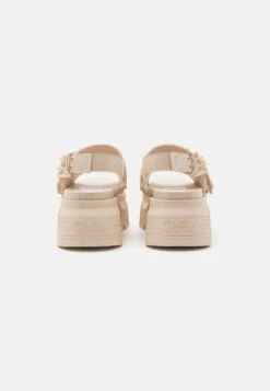 Buffalo Vegan Ava - Platform Sandals - Cream -Fashion Shoe Store 92937841cada4f778838a09f83dfef08