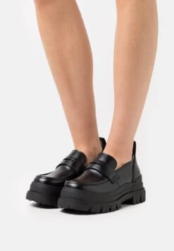 Buffalo Vegan Aspha Loafer - Slip-Ons - Black