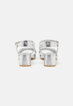 Buffalo Ice Vegan - Sandals -Fashion Shoe Store ae39bd78cf624160a00f3d3bde41d55d