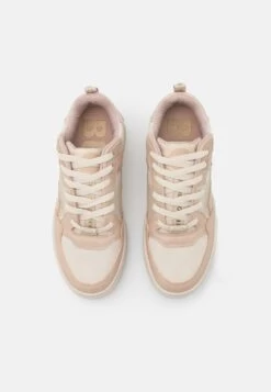 Buffalo Vegan Rse V2 Low - Trainers - Cream -Fashion Shoe Store ba50ab4695b34717aceb8e345daf1dad