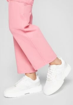 Buffalo Vegan Rse V2 Low - Trainers -Fashion Shoe Store c34bdc03e077412dafeb1696ea59ba0d