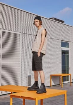 Buffalo Vegan Chai - Trainers - Black -Fashion Shoe Store c3e40dcf73044abea4c75358db3a4297