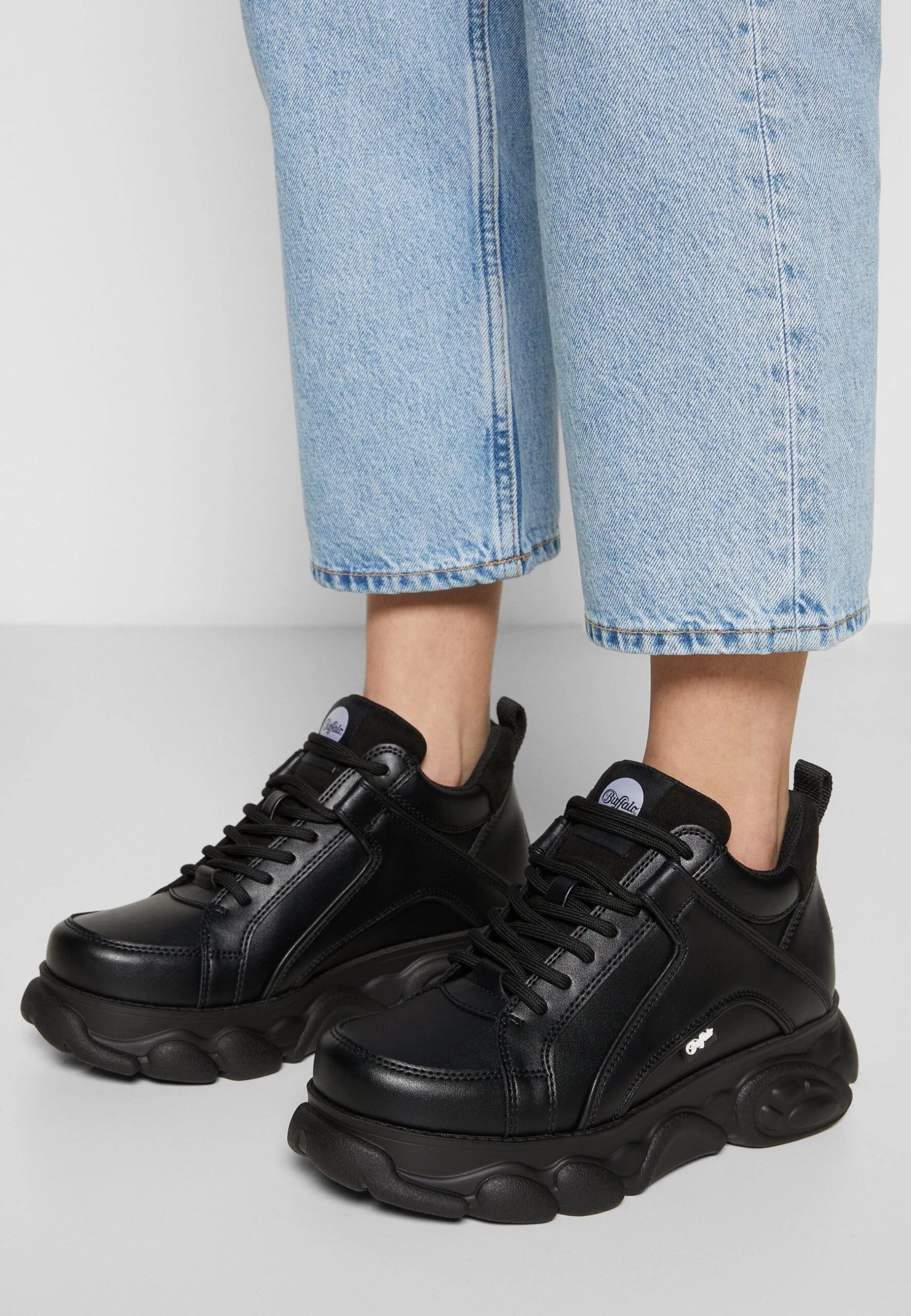 Buffalo Vegan Corin - Trainers - Black 5 Buffalo Vegan Corin - Trainers - Black - Image 3