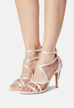 Buffalo Claudia - High Heeled Sandals