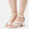 Buffalo Lucy- Sandals - White 2 Buffalo Lucy- Sandals - White -Fashion Shoe Store f1ba77ce64004d32a1c382d457ef6dbd