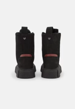 Buffalo Rampa Lace Up Hi Warm - Platform Ankle Boots - Black -Fashion Shoe Store f6ca568ac07140a6b0eee9f7febbc7b8